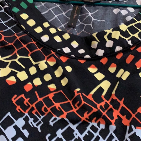 BCBGMAXAZRIA dress with quarter length sleeves - Picture 5 of 5